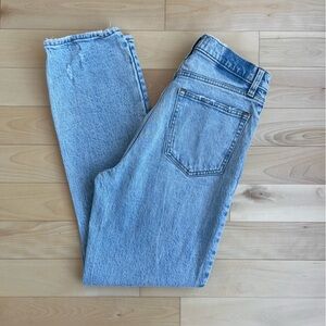 Abercrombie & Fitch Curve Love 90s Ultra High Rise Straight Jeans  - Light Wash